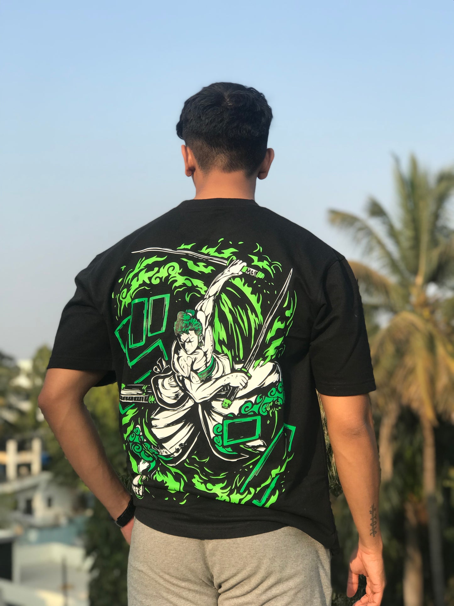 One Piece: Zoro's Oversized Tee